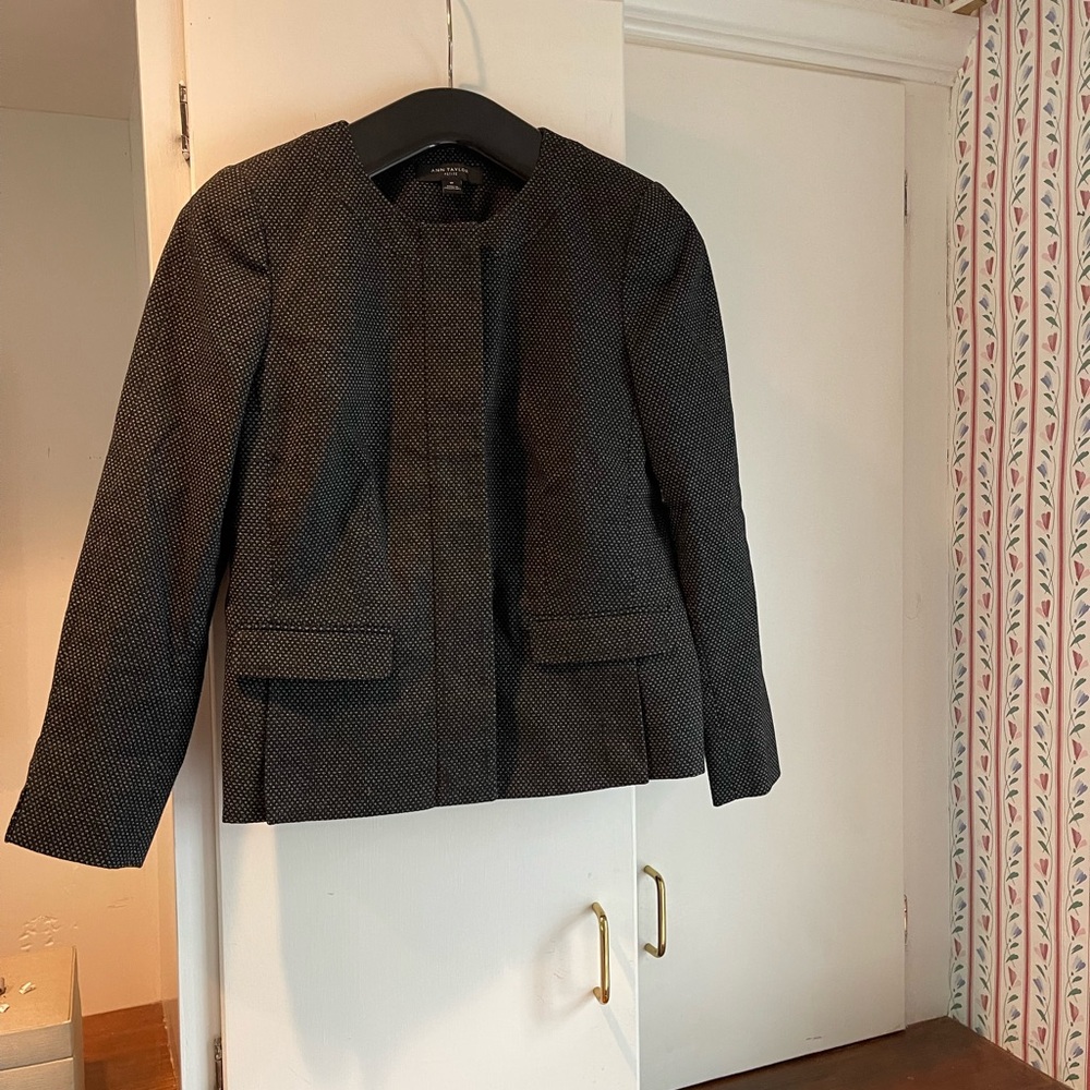 Ann Taylor 0P Dark gray Textured Jacket